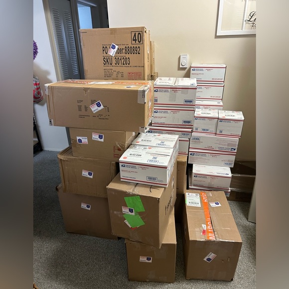 👑😈🏴‍☠️ KingzMarket631 Is LIVE 👑😈🏴‍☠️ - Picture 7 of 16